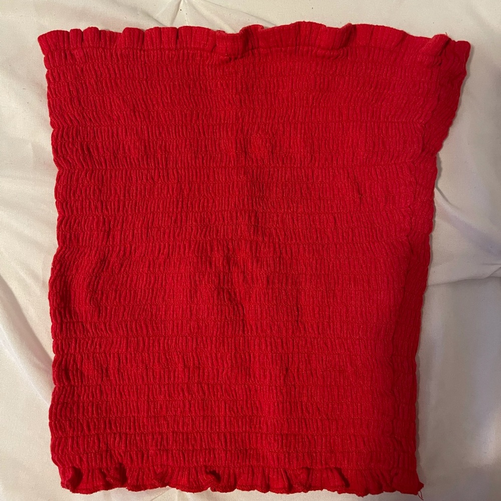 Red tight crop top! Perfect for holidays